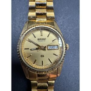 Vintage Seiko SQ Watch Women 24mm Gold Tone 3E23-0A60 Day Date 22.4mm 5 3/4"